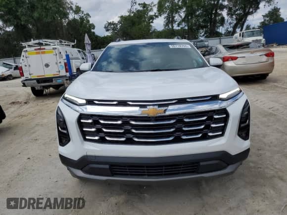 2025 Chevrolet Equinox FWD LT z VIN 3GNAXHEG0SL222409, wystawiony jako Copart lot #55118765 z przebiegiem 4 090 mil mil oraz Szkoda całkowita • Salvage title. Historia ofert i sprzedaży dostępna na DreamBid. Obrazek 5.
