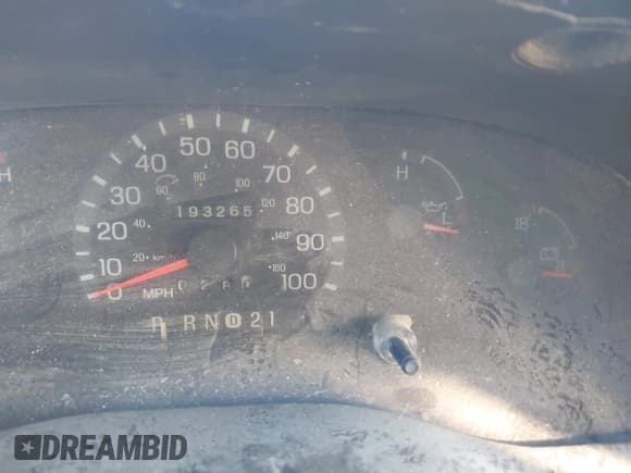 ✅ 1998 Ford Econoline Cargo Recreational • VIN: 1FDRE1468WHC03530 • Лот: 43750418. Опубликован ранее на IAAI с пробегом 193 265 миль. Бесплатный доступ к архиву аукционных продаж из США и подробный отчёт об истории автомобиля на DreamBid. Изображение 7.