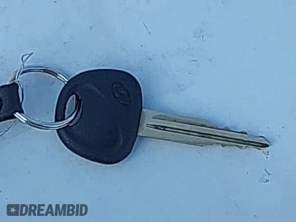 ✅ 2002 Hyundai Elantra GLS • VIN: KMHDN45DX2U425724 • Лот: 41845632. Опубликован ранее на IAAI с пробегом 89 384 миль. Бесплатный доступ к архиву аукционных продаж из США и подробный отчёт об истории автомобиля на DreamBid. Изображение 11.