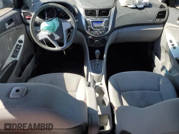 ✅ 2013 Hyundai Accent GLS • VIN: KMHCT4AE3DU441752 • Лот: 61748994. Опубликован ранее на Copart с пробегом 124 952 миль. Бесплатный доступ к архиву аукционных продаж из США и подробный отчёт об истории автомобиля на DreamBid. Изображение 8.