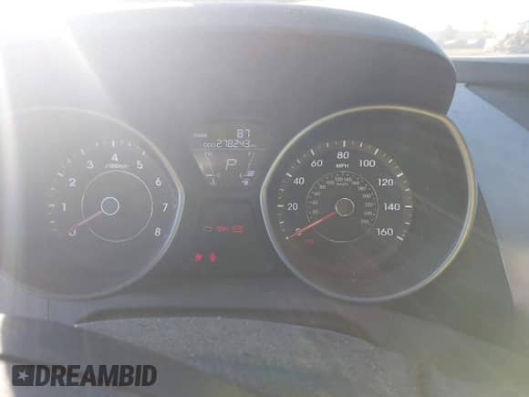 2013 Hyundai Elantra GLS z VIN 5NPDH4AE8DH256925, wystawiony jako IAAI lot #43545790 z przebiegiem 278 243 mil mil oraz . Historia ofert i sprzedaży dostępna na DreamBid. Obrazek 7.