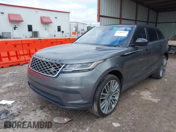 ✅ 2018 Land Rover Range Rover Velar S • VIN: SALYB2RXXJA776777 • Lot: 42206557. Listed on IAAI with 69,368 mi. Free auction sales archive from the USA and detailed vehicle history report at DreamBid. Image 17.