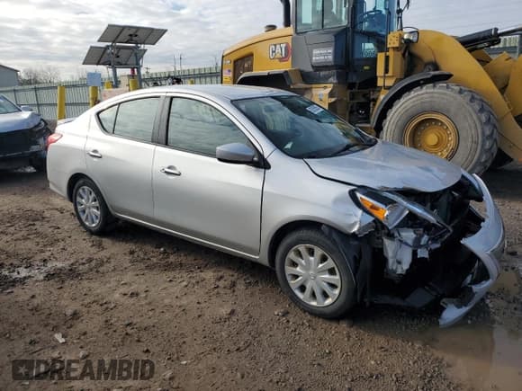 ✅ 2017 Nissan Versa SV • VIN: 3N1CN7AP6HK459026 • Lot: 92895855. Listed on Copart with 178,219 mi. Free auction sales archive from the USA and detailed vehicle history report at DreamBid. Image 4.