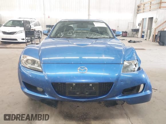 ✅ 2004 Mazda RX-8 • VIN: JM1FE17N640134052 • Лот: 42659657. Опубликован ранее на IAAI с пробегом 85 169 миль. Бесплатный доступ к архиву аукционных продаж из США и подробный отчёт об истории автомобиля на DreamBid. Изображение 13.