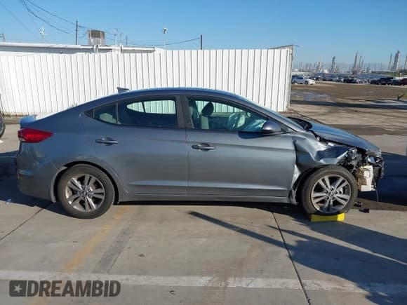 ✅ 2018 Hyundai Elantra Value Edition • VIN: KMHD84LF5JU556490 • Лот: 43564844. Опубликован ранее на IAAI с пробегом 85 165 миль. Бесплатный доступ к архиву аукционных продаж из США и подробный отчёт об истории автомобиля на DreamBid. Изображение 14.