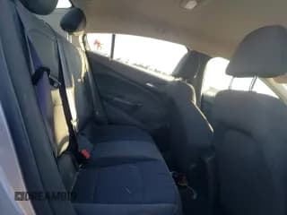 ✅ 2017 Chevrolet Cruze LS • VIN: 1G1BC5SM3H7275466 • Lot: 63476122. Listed on Copart with 77,886 mi. Free auction sales archive from the USA and detailed vehicle history report at DreamBid. Image 6.