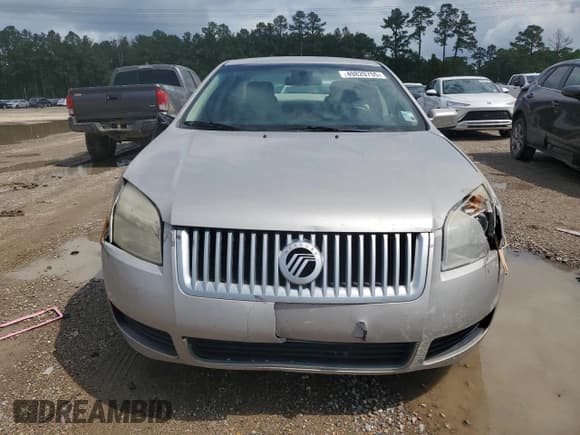 ✅ 2007 Mercury Milan • VIN: 3MEHM07117R667643 • Lot: 49820755. Wystawiony na Copart z przebiegiem 90 764 mil. Bezpłatny archiwum sprzedaży aukcyjnych z USA i szczegółowy raport historii pojazdu na DreamBid. Zdjęcie 5.