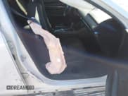 ✅ 2020 Mazda 3 • VIN: 3MZBPABL2LM122620 • Лот: 41599797. Опубликован ранее на IAAI с пробегом 17 414 миль. Бесплатный доступ к архиву аукционных продаж из США и подробный отчёт об истории автомобиля на DreamBid. Изображение 5.