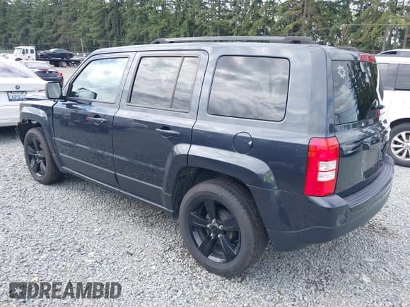 ✅ 2014 Jeep Patriot Sport • VIN: 1C4NJPBA8ED786440 • Lot: 42994604. Listed on IAAI with 66,155 mi. Free auction sales archive from the USA and detailed vehicle history report at DreamBid. Image 3.