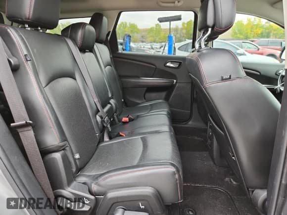 ✅ 2019 Dodge Journey GT • VIN: 3C4PDDEG5KT720254 • Lot: 85355285. Wystawiony na Copart z przebiegiem 119 043 mil. Bezpłatny archiwum sprzedaży aukcyjnych z USA i szczegółowy raport historii pojazdu na DreamBid. Zdjęcie 11.