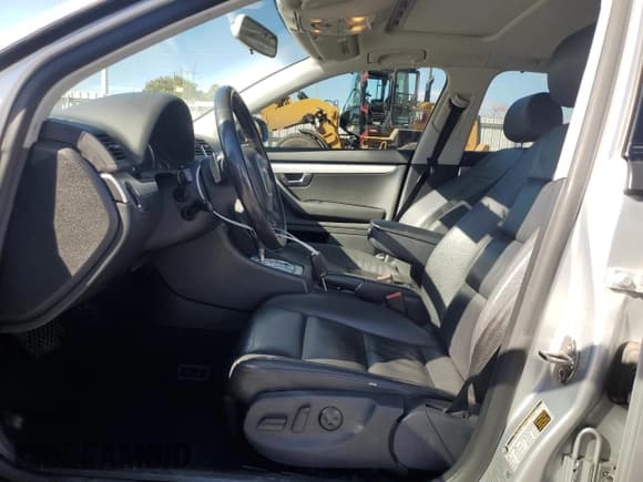 ✅ 2008 Audi A4 2.0T • VIN: WAUKF78E48A097450 • Лот: 78258044. Опубликован ранее на Copart с пробегом 131 747 миль. Бесплатный доступ к архиву аукционных продаж из США и подробный отчёт об истории автомобиля на DreamBid. Изображение 7.