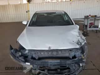 2018 Hyundai Elantra SEL z VIN 5NPD84LF1JH291193, wystawiony jako Copart lot #84646905 z przebiegiem 135 151 mil mil oraz Szkoda całkowita • Salvage title. Historia ofert i sprzedaży dostępna na DreamBid. Obrazek 5.