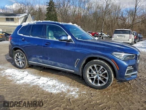 ✅ 2019 BMW X5 xDrive40i • VIN: 5UXCR6C54KLL03182 • Lot: 95260575. Listed on Copart with 93,280 mi. Free auction sales archive from the USA and detailed vehicle history report at DreamBid. Image 4.