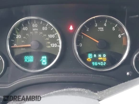 ✅ 2011 Jeep Patriot Latitude X • VIN: 1J4NF4GB4BD165266 • Lot: 41267575. Wystawiony na IAAI z przebiegiem 96 402 mil. Bezpłatny archiwum sprzedaży aukcyjnych z USA i szczegółowy raport historii pojazdu na DreamBid. Zdjęcie 7.