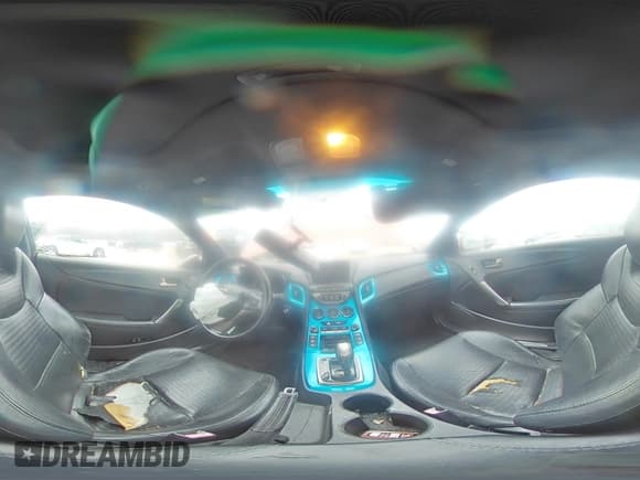 ✅ 2013 Hyundai Genesis Coupe R-Spec • VIN: KMHHU6KJXDU092101 • Lot: 43859635. Wystawiony na Copart z przebiegiem 148 904 mil. Bezpłatny archiwum sprzedaży aukcyjnych z USA i szczegółowy raport historii pojazdu na DreamBid. Zdjęcie 13.