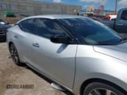 ✅ 2019 Nissan Maxima SL • VIN: 1N4AA6AV5KC374738 • Lot: 42442510. Wystawiony na IAAI z przebiegiem 104 456 mil. Bezpłatny archiwum sprzedaży aukcyjnych z USA i szczegółowy raport historii pojazdu na DreamBid. Zdjęcie 13.