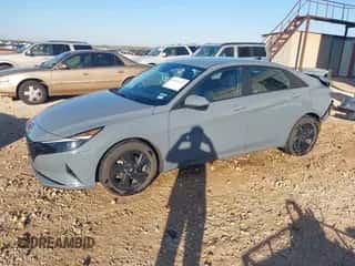 2022 Hyundai Elantra SEL с VIN KMHLS4AG0NU305438, выставлен на аукционе IAAI как лот 43111423 с пробегом 74 350 миль миль и . История ставок и продаж доступна на DreamBid. Изображение 2.