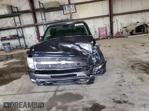 ✅ 2011 Chevrolet Silverado 1500 LT • VIN: 1GCRKSE38BZ264842 • Lot: 67383544. Listed on Copart with 191,038 mi. Free auction sales archive from the USA and detailed vehicle history report at DreamBid. Image 10.