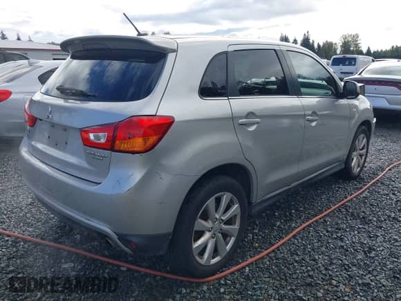 2014 Mitsubishi Outlander SE с VIN 4A4AR4AU1EE026516, выставлен на аукционе IAAI как лот 43337686 с пробегом 113 351 миль миль и . История ставок и продаж доступна на DreamBid. Изображение 4.
