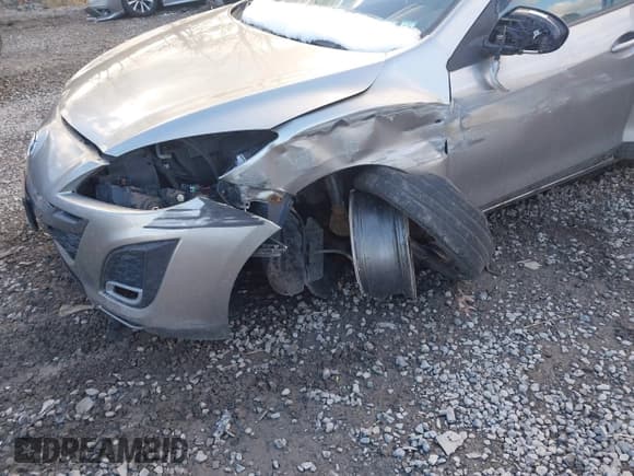 ✅ 2010 Mazda 3 S Grand Touring • VIN: JM1BL1S6XA1233368 • Lot: 43808732. Listed on IAAI with 164,224 mi. Free auction sales archive from the USA and detailed vehicle history report at DreamBid. Image 6.