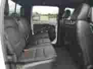 2020 Ram 1500 Rebel z VIN 1C6SRFLM1LN230872, wystawiony jako Copart lot #55671585 z przebiegiem 97 202 mil mil oraz Szkoda całkowita • Salvage title. Historia ofert i sprzedaży dostępna na DreamBid. Obrazek 10.