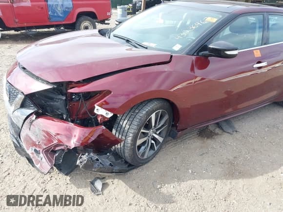 ✅ 2019 Nissan Maxima SR • VIN: 1N4AA6AV0KC371813 • Лот: 43236467. Опубликован ранее на IAAI с пробегом 18 120 миль. Бесплатный доступ к архиву аукционных продаж из США и подробный отчёт об истории автомобиля на DreamBid. Изображение 6.