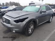 ✅ 2017 Infiniti QX70 • VIN: JN8CS1MWXHM410793 • Lot: 43676850. Wystawiony na IAAI z przebiegiem 174 700 mil. Bezpłatny archiwum sprzedaży aukcyjnych z USA i szczegółowy raport historii pojazdu na DreamBid. Zdjęcie 2.