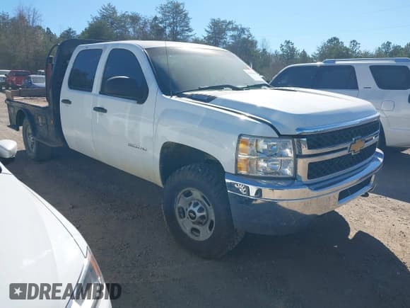 ✅ 2013 Chevrolet Silverado 2500HD LT • VIN: 1GC1CVEG8DF165845 • Lot: 41666605. Wystawiony na IAAI z przebiegiem 277 878 mil. Bezpłatny archiwum sprzedaży aukcyjnych z USA i szczegółowy raport historii pojazdu na DreamBid. Zdjęcie 1.