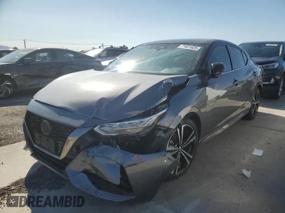 ✅ 2023 Nissan Sentra SR • VIN: 3N1AB8DV5PY225942 • Лот: 71821625. Опубликован ранее на Copart с пробегом 72 186 миль. Бесплатный доступ к архиву аукционных продаж из США и подробный отчёт об истории автомобиля на DreamBid. Изображение 1.