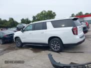 ✅ 2021 Chevrolet Suburban LT • VIN: 1GNSKCKD4MR381560 • Лот: 43319112. Опубликован ранее на IAAI с пробегом 54 287 миль. Бесплатный доступ к архиву аукционных продаж из США и подробный отчёт об истории автомобиля на DreamBid. Изображение 14.