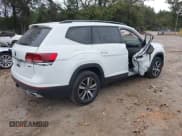 ✅ 2021 Volkswagen Atlas SE • VIN: 1V2LP2CA8MC527313 • Lot: 43414767. Listed on IAAI with 80,709 mi. Free auction sales archive from the USA and detailed vehicle history report at DreamBid. Image 4.