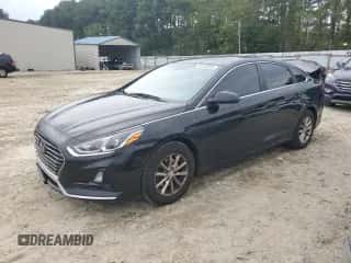✅ 2019 Hyundai Sonata SE • VIN: 5NPE24AF3KH819486 • Lot: 84643095. Wystawiony na Copart z przebiegiem 147 293 mil mil. Skorzystaj z bezpłatnego archiwum sprzedaży aukcyjnych z USA i zobacz szczegółowy raport historii pojazdu na DreamBid. Zdjęcie 1.
