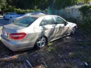 ✅ 2010 Mercedes-Benz E 550 Luxury • VIN: WDDHF9AB5AA212545 • Lot: 43590700. Listed on IAAI with Not provided. Free auction sales archive from the USA and detailed vehicle history report at DreamBid. Image 4.