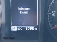 ✅ 2021 Toyota Tacoma SR • VIN: 3TYRX5GN8MT006430 • Lot: 43588076. Wystawiony na IAAI z przebiegiem 80 995 mil. Bezpłatny archiwum sprzedaży aukcyjnych z USA i szczegółowy raport historii pojazdu na DreamBid. Zdjęcie 15.