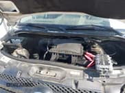 ✅ 2012 Mercedes-Benz Sprinter Cargo • VIN: WD3PE8CB8C5682025 • Lot: 43695918. Wystawiony na IAAI z przebiegiem 410 272 mil. Bezpłatny archiwum sprzedaży aukcyjnych z USA i szczegółowy raport historii pojazdu na DreamBid. Zdjęcie 10.