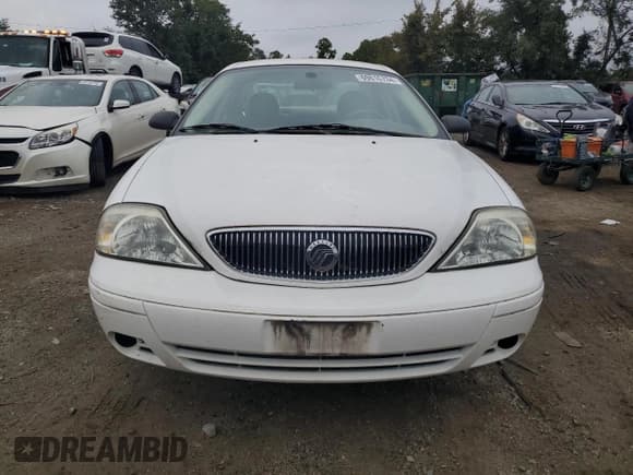 ✅ 2005 Mercury Sable GS • VIN: 1MEFM50U85A621016 • Lot: 69816734. Wystawiony na Copart z przebiegiem 53 526 mil. Bezpłatny archiwum sprzedaży aukcyjnych z USA i szczegółowy raport historii pojazdu na DreamBid. Zdjęcie 5.