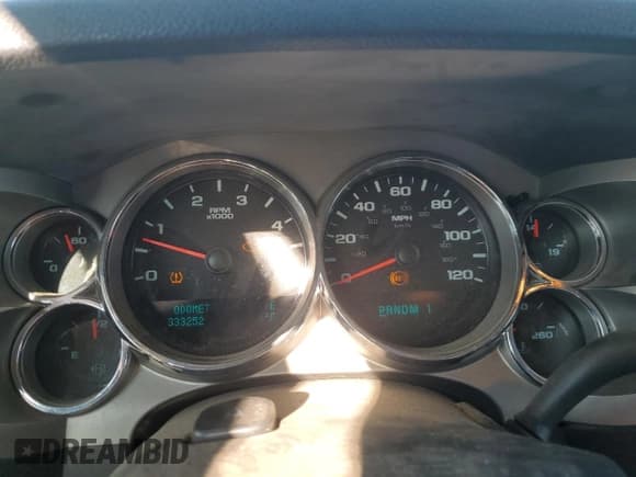 ✅ 2009 Chevrolet Silverado 2500HD LT • VIN: 1GCHK59629E160172 • Лот: 76306404. Опубликован ранее на Copart с пробегом 333 252 миль. Бесплатный доступ к архиву аукционных продаж из США и подробный отчёт об истории автомобиля на DreamBid. Изображение 9.