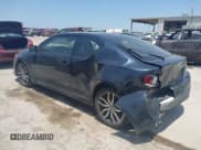 ✅ 2016 Scion tC • VIN: JTKJF5C71GJ014933 • Lot: 42215972. Wystawiony na IAAI z przebiegiem 132 583 mil. Bezpłatny archiwum sprzedaży aukcyjnych z USA i szczegółowy raport historii pojazdu na DreamBid. Zdjęcie 3.