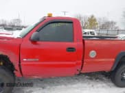 ✅ 2005 Chevrolet Silverado 2500HD Work Truck • VIN: 1GCHK24U95E257271 • Лот: 41284862. Опубликован ранее на IAAI с пробегом 135 839 миль. Бесплатный доступ к архиву аукционных продаж из США и подробный отчёт об истории автомобиля на DreamBid. Изображение 14.