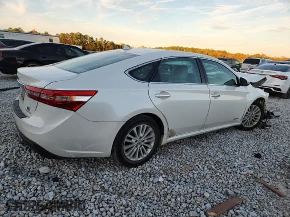 ✅ 2013 Toyota Avalon Limited • VIN: 4T1BD1EB1DU016439 • Lot: 92662695. Wystawiony na Copart z przebiegiem 240 027 mil. Bezpłatny archiwum sprzedaży aukcyjnych z USA i szczegółowy raport historii pojazdu na DreamBid. Zdjęcie 3.