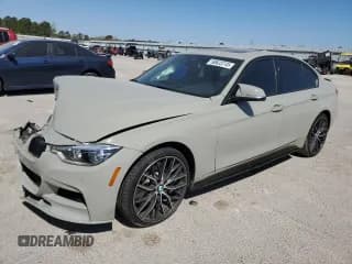 ✅ 2017 BMW 3 Series 340i xDrive • VIN: WBA8B7C38HK858471 • Lot: 50633745. Wystawiony na Copart z przebiegiem 137 577 mil. Bezpłatny archiwum sprzedaży aukcyjnych z USA i szczegółowy raport historii pojazdu na DreamBid. Zdjęcie 1.