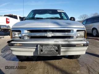 ✅ 1994 Chevrolet S-10 • VIN: 1GCCS14ZXR8184125 • Лот: 87701615. Опубликован ранее на Copart с пробегом 265 497 миль. Бесплатный доступ к архиву аукционных продаж из США и подробный отчёт об истории автомобиля на DreamBid. Изображение 5.