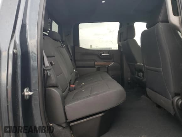 ✅ 2019 Chevrolet Silverado 1500 RST • VIN: 3GCPWDED7KG250821 • Lot: 70314434. Wystawiony na Copart z przebiegiem 60 288 mil. Bezpłatny archiwum sprzedaży aukcyjnych z USA i szczegółowy raport historii pojazdu na DreamBid. Zdjęcie 10.