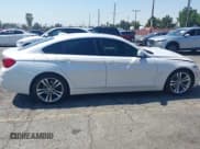 ✅ 2019 BMW 4 Series 430i • VIN: WBA4J1C50KBM17585 • Lot: 42938081. Wystawiony na IAAI z przebiegiem 91 860 mil. Bezpłatny archiwum sprzedaży aukcyjnych z USA i szczegółowy raport historii pojazdu na DreamBid. Zdjęcie 13.