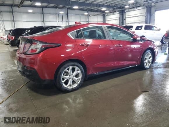 ✅ 2018 Chevrolet Volt Premier • VIN: 1G1RB6S54JU117421 • Lot: 70493524. Wystawiony na Copart z przebiegiem 73 193 mil. Bezpłatny archiwum sprzedaży aukcyjnych z USA i szczegółowy raport historii pojazdu na DreamBid. Zdjęcie 3.