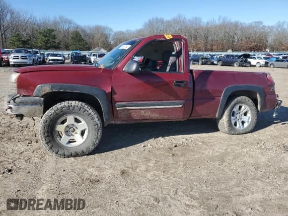 ✅ 2005 Chevrolet Silverado 1500 Z71 • VIN: 1GCEK14T15Z126364 • Лот: 86885104. Опубликован ранее на Copart с пробегом Не указан. Бесплатный доступ к архиву аукционных продаж из США и подробный отчёт об истории автомобиля на DreamBid. Изображение 1.