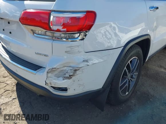 ✅ 2018 Jeep Grand Cherokee Limited • VIN: 1C4RJFBG4JC257986 • Lot: 43440075. Wystawiony na IAAI z przebiegiem 136 457 mil. Bezpłatny archiwum sprzedaży aukcyjnych z USA i szczegółowy raport historii pojazdu na DreamBid. Zdjęcie 6.