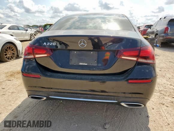 ✅ 2019 Mercedes-Benz A 220 • VIN: WDD3G4EB5KW035939 • Лот: 67531935. Опубликован ранее на Copart с пробегом 78 796 миль. Бесплатный доступ к архиву аукционных продаж из США и подробный отчёт об истории автомобиля на DreamBid. Изображение 6.