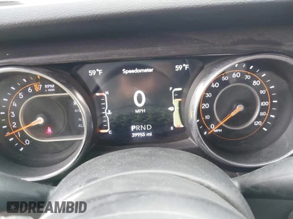 ✅ 2021 Jeep Wrangler Unlimited Sport S • VIN: 1C4HJXDG8MW509322 • Lot: 42110123. Wystawiony na IAAI z przebiegiem 39 955 mil. Bezpłatny archiwum sprzedaży aukcyjnych z USA i szczegółowy raport historii pojazdu na DreamBid. Zdjęcie 7.