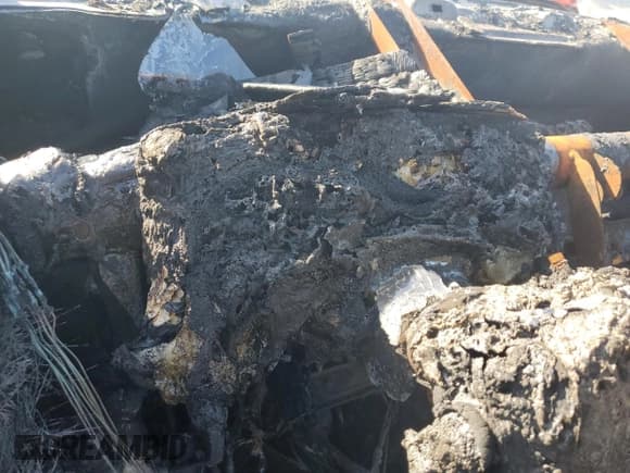 ✅ 2004 Dodge 2500 SLT • VIN: 3D7KA28C34G108457 • Lot: 60874435. Wystawiony na Copart z przebiegiem Nie podano. Bezpłatny archiwum sprzedaży aukcyjnych z USA i szczegółowy raport historii pojazdu na DreamBid. Zdjęcie 9.